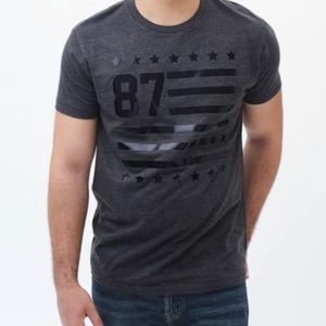 Aeropostale Men’s Gray T-shirt Size M